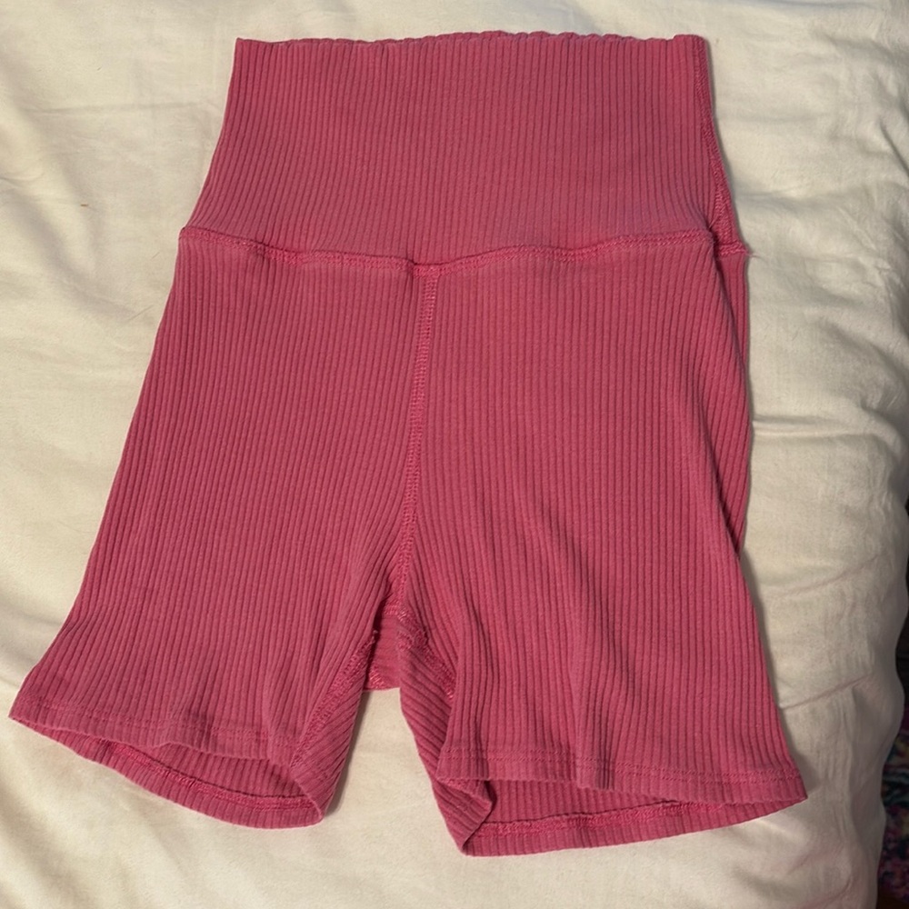 Daily Drills pink biker shorts size small